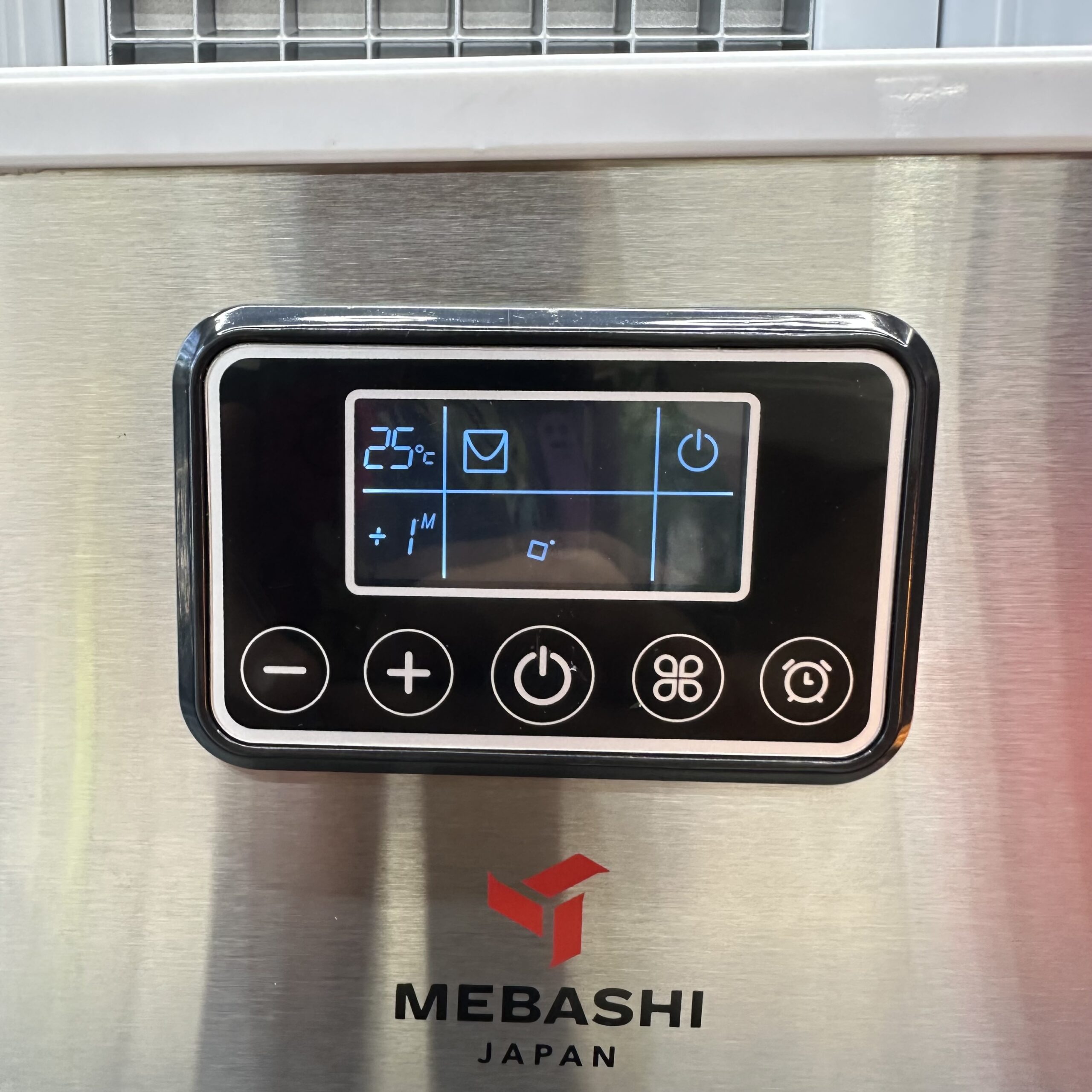 یخ ساز مباشی مدل ME-ICE2500 - استیل - Image 4